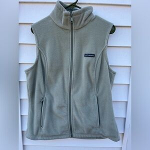 Columbia Fleece Vest, light green